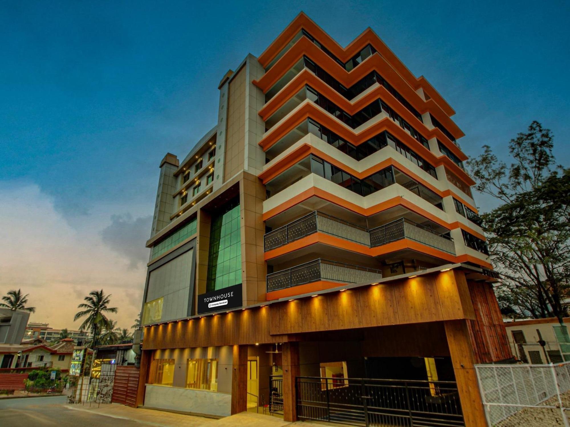 Отель Townhouse Madgaon Raia Экстерьер фото